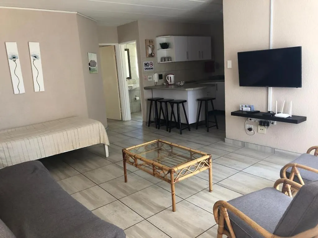 Amies Self-Catering Apartments Parow South Africa